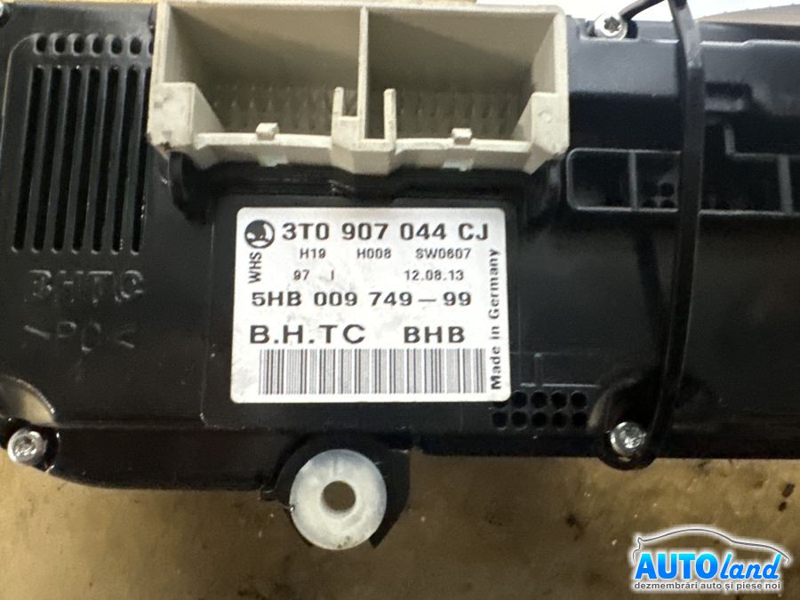Panou Comanda Ac (ventilatie) SKODA SUPERB II (3T4) 2008-2026 Cod 3T0907044CJ 
