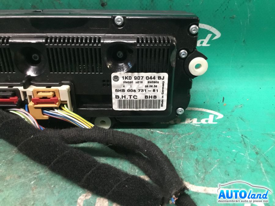 Panou Comanda AC (ventilatie) VOLKSWAGEN GOLF V (1K1) 2003-2025 Cod 1K0907044BJ 