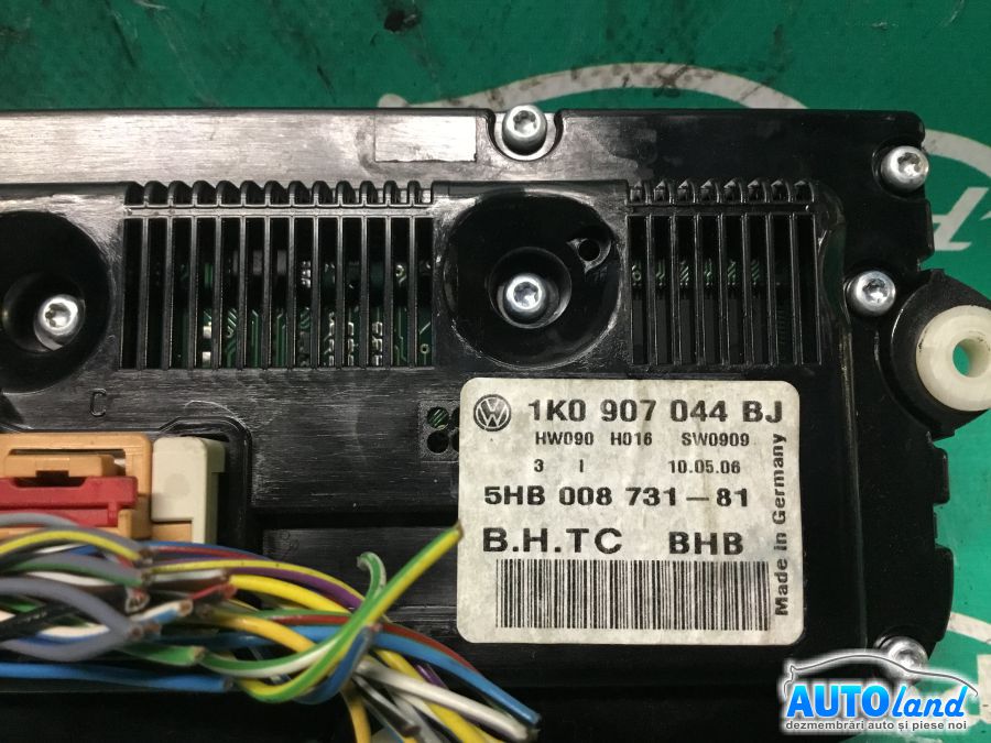 Panou Comanda AC (ventilatie) VOLKSWAGEN GOLF V (1K1) 2003-2025 Cod 1K0907044BJ 