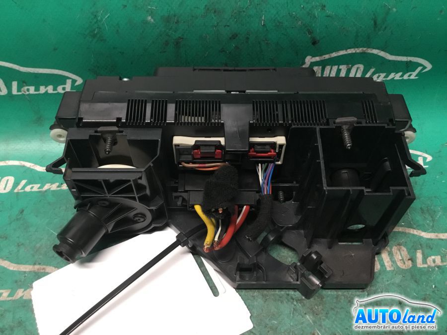 Panou Comanda AC (ventilatie) VOLKSWAGEN GOLF V (1K1) 2003-2026 Cod 1K1820045B 