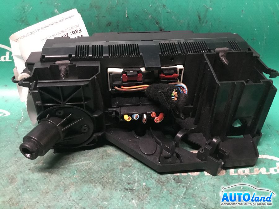 Panou Comanda AC (ventilatie) VOLKSWAGEN GOLF V (1K1) 2003-2025