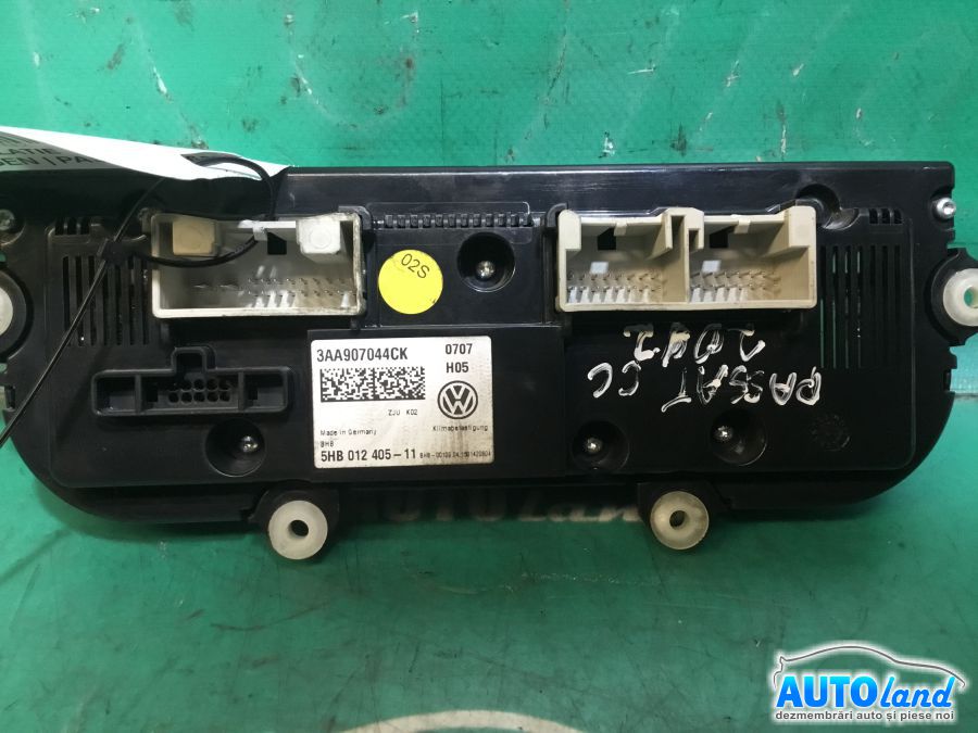 Panou Comanda AC (ventilatie) VOLKSWAGEN PASSAT (362) 2010-2025 Cod 3AA907044CK 