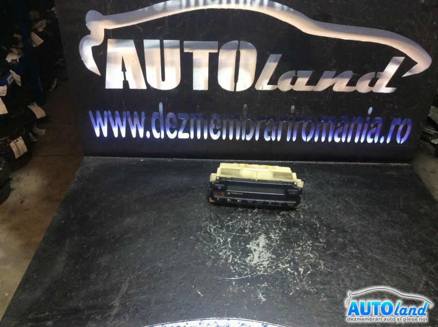 Panou Comanda AC (ventilatie) VOLKSWAGEN PASSAT (3B2) 1996-2000 Cod 3B19070444 