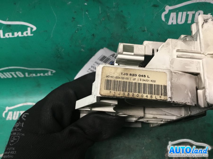 Panou Comanda AC (ventilatie) VOLKSWAGEN PASSAT (3B3) 2000-2005 Cod 1J0820045L 