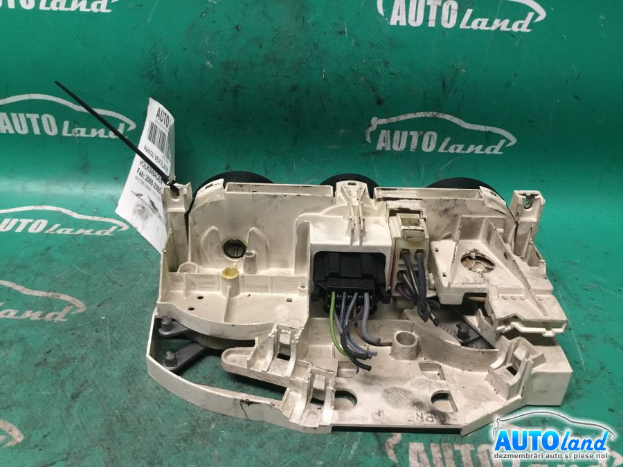 Panou Comanda AC (ventilatie) VOLKSWAGEN PASSAT (3B3) 2000-2005 Cod 1J0820045L 