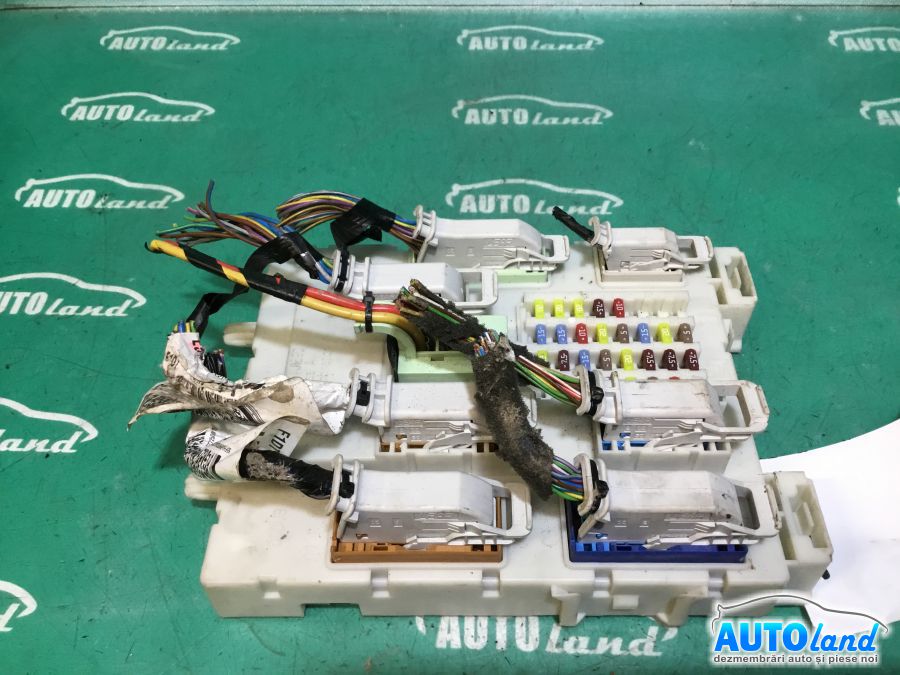 Panou sigurante (tablou) FORD FOCUS III 2011-2025 Cod F1DT14A073PF 