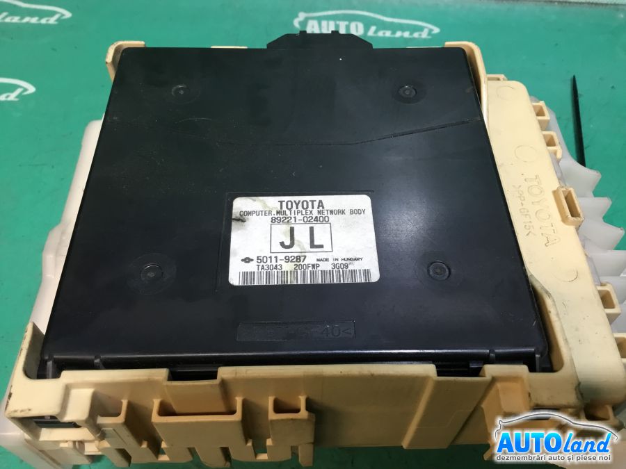 Panou sigurante (tablou) TOYOTA COROLLA Combi (_NZE16_) 2012-2025 Cod 6273012X70A 