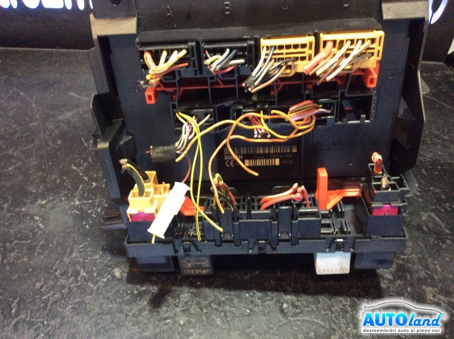 Panou sigurante (tablou) VOLKSWAGEN PASSAT (3C2) 2005-2026 Cod 3C0937049J 