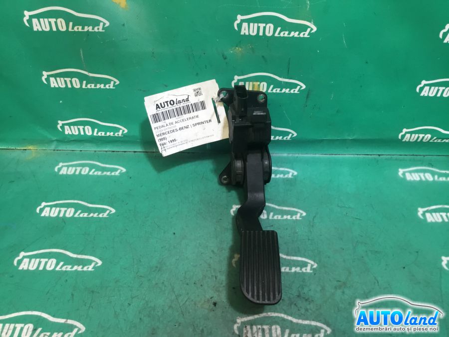 Pedala de Acceleratie MERCEDES-BENZ SPRINTER (905) 1995-2025 Cod A9013000404 