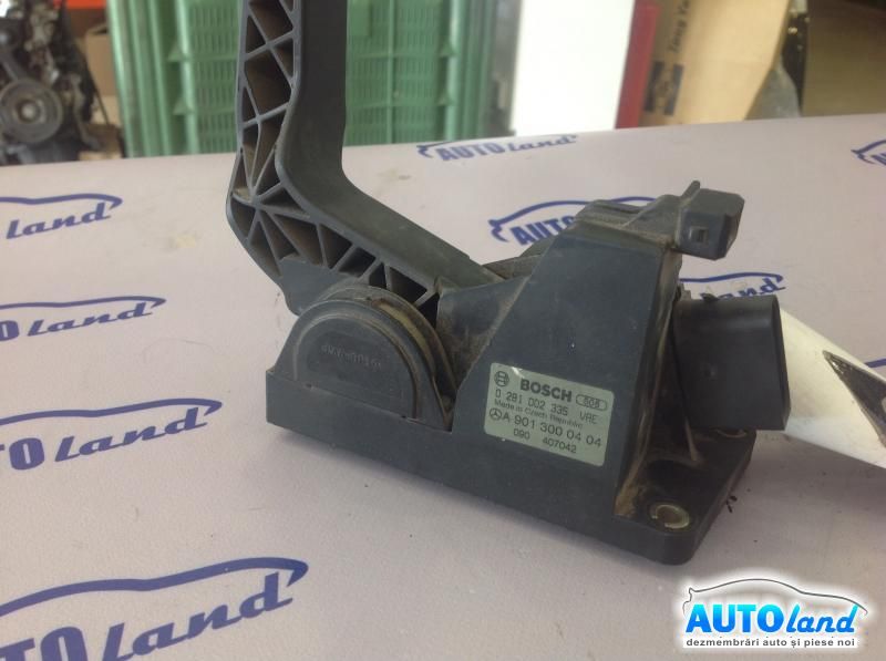 Pedala de Acceleratie MERCEDES-BENZ VITO bus (638) 1996-2003 Cod A9013000404 