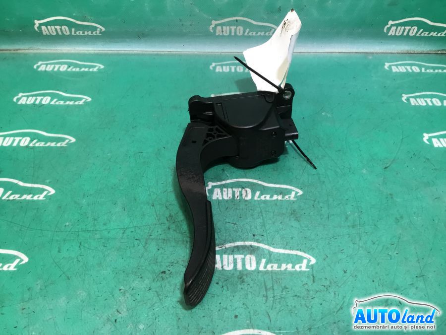 Pedala de Acceleratie VOLKSWAGEN CRAFTER 30-35 bus (2E) 2006-2025 Cod A9063000404 