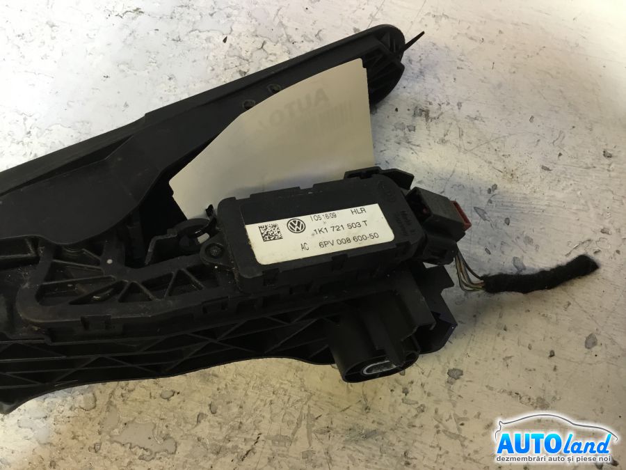 Pedala de Acceleratie VOLKSWAGEN GOLF VI 2008-2025 Cod 1K1721503T 