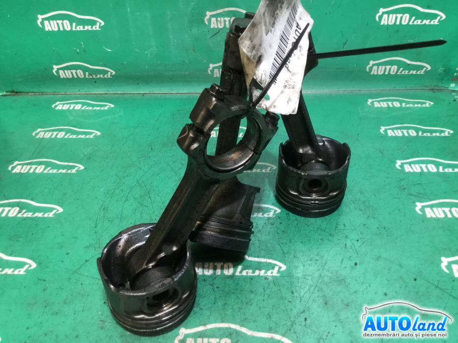 Piston RENAULT CLIO II 1998-2001