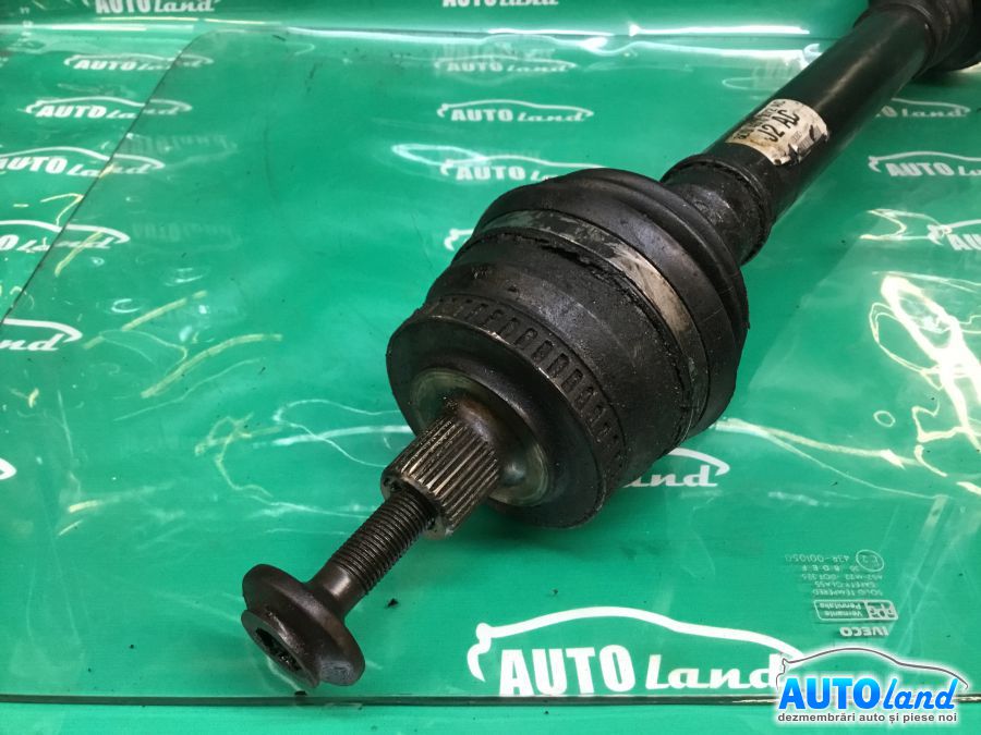 Planetara Dreapta AUDI A4 (8D2,B5) 1995-2000 Cod 8D0407272AC 