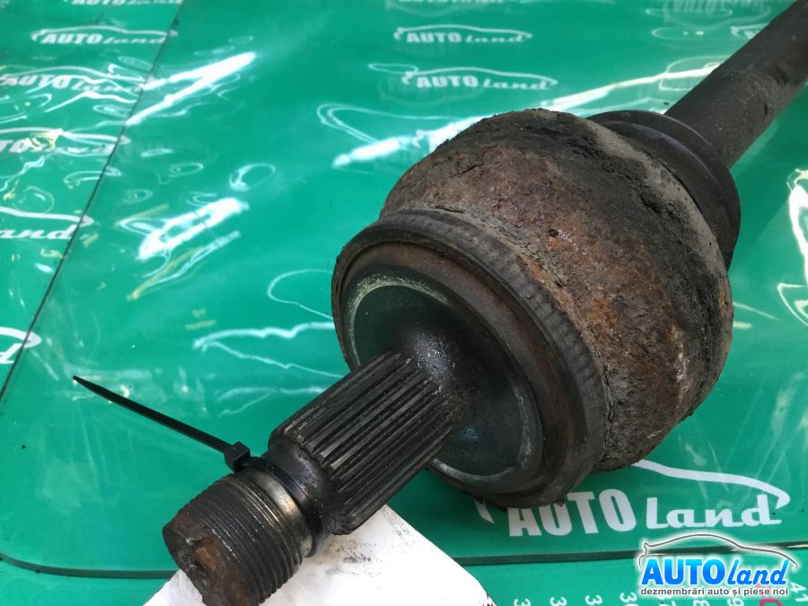 Planetara Dreapta MERCEDES-BENZ C CLASS (W204) 2007-2025