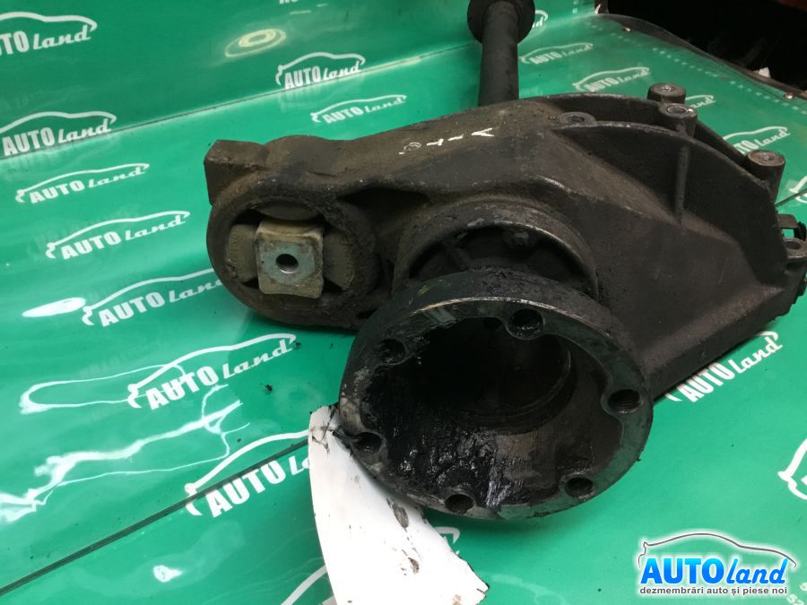 Planetara Dreapta MERCEDES-BENZ VITO bus (638) 1996-2003 Cod A6112220009 