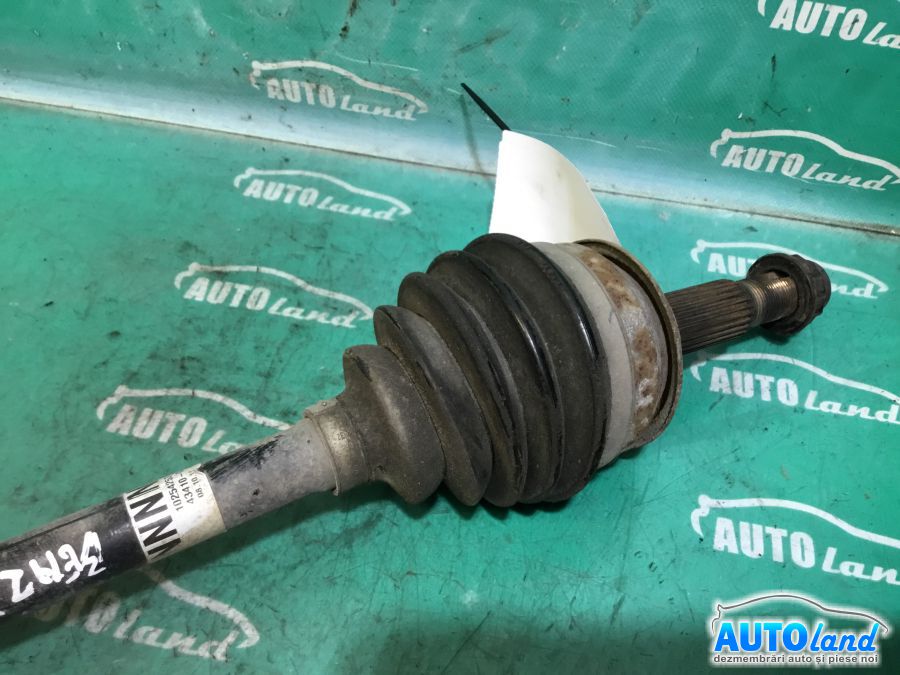 Planetara Dreapta TOYOTA YARIS (_P13_) 2010-2025 Cod 434100D292 