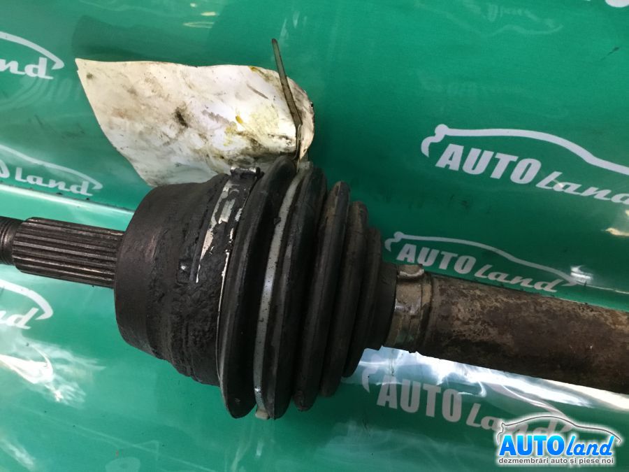 Planetara Stanga VOLKSWAGEN PASSAT (32B) 1980-1988