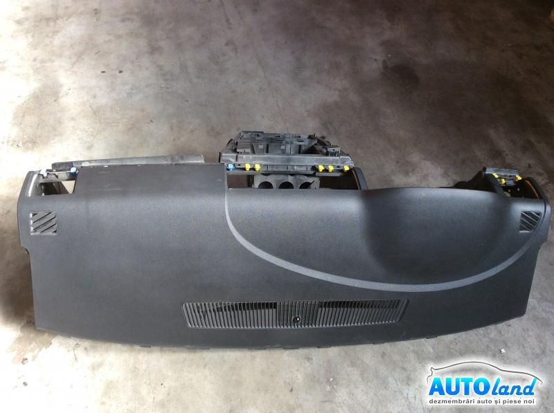 Plansa bord (Carcasa bord) OPEL VECTRA C 2002-2026