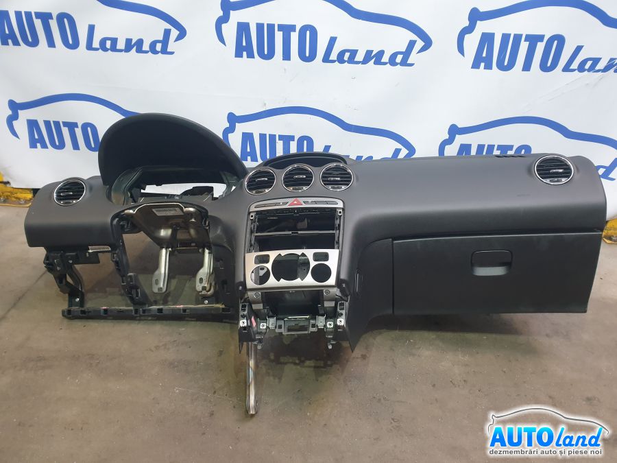 Plansa bord (Carcasa bord) PEUGEOT 308 (4A_,4C_) 2007-2025 Cod 9681466680 