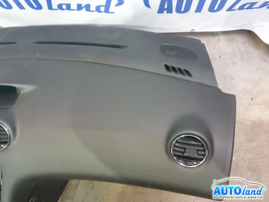 Plansa bord (Carcasa bord) PEUGEOT 308 (4A_,4C_) 2007-2025 Cod 9681466680 