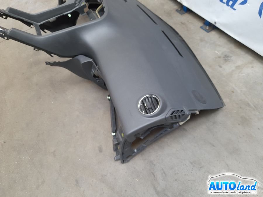 Plansa bord (Carcasa bord) PEUGEOT 5008 2009-2025 Cod 9684672580 