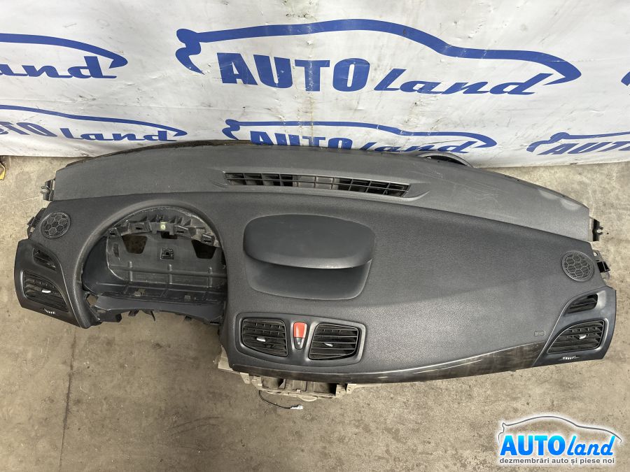 Plansa Bord (carcasa Bord) RENAULT FLUENCE (L30_) 2010-2025 Cod 681003101R 