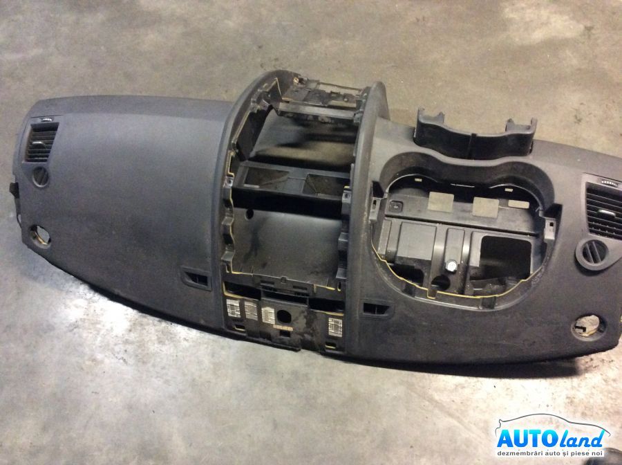 Plansa bord (Carcasa bord) RENAULT MEGANE II (BM0/1_,CM0/1_) 2002-2025