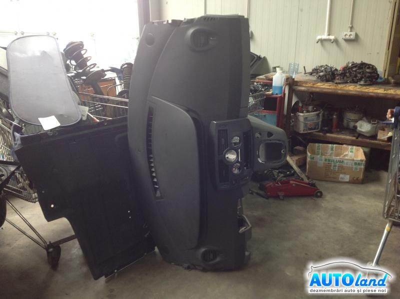 Plansa bord (Carcasa bord) RENAULT SCENIC II (JM0/1_) 2003-2026