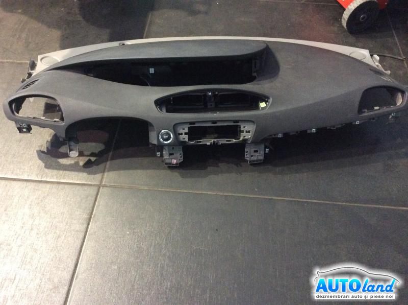 Plansa bord (Carcasa bord) RENAULT SCENIC III (JZ0/1_) 2009-2025