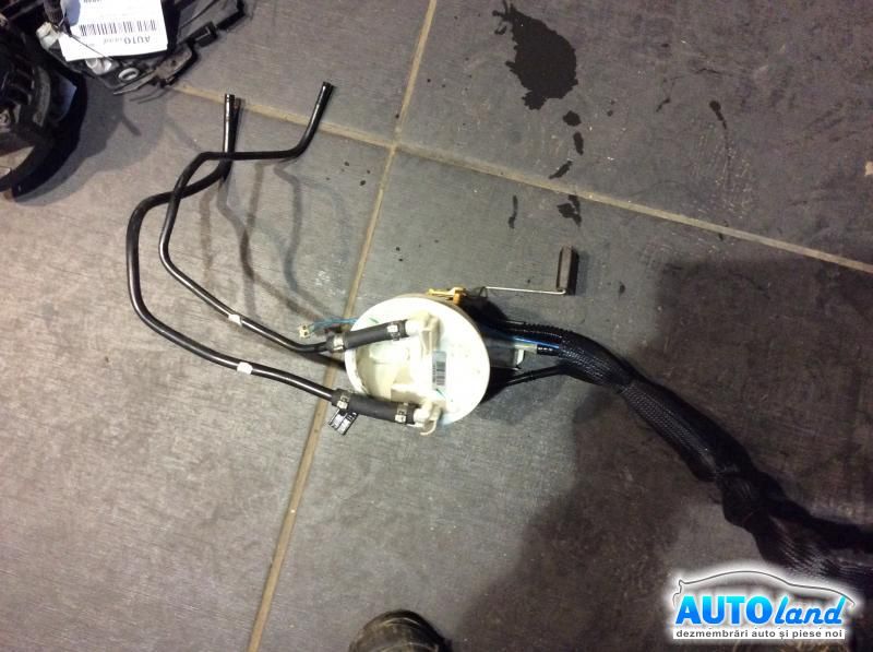 Pompa Combustibil MERCEDES-BENZ E-CLASS (W211) 2002-2008 Cod A2114701594 