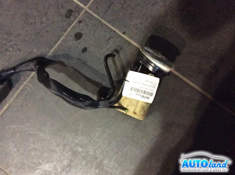 Pompa Combustibil MERCEDES-BENZ E-CLASS (W211) 2002-2008 Cod A2114701594 