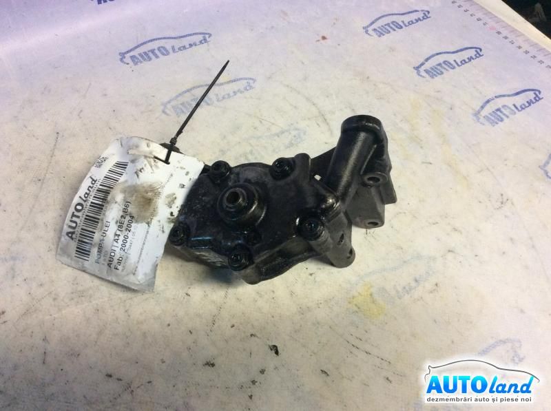Pompa Ulei AUDI A4 (8E2,B6) 2000-2004 Cod 038115105B 