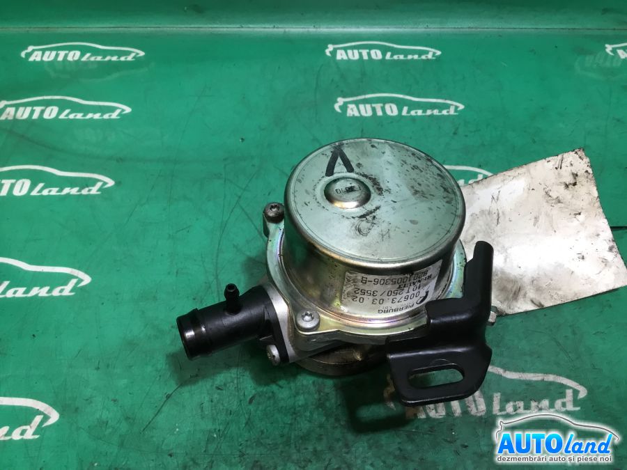 Pompa Vacuum RENAULT MEGANE III Hatchback (BZ0/1_) 2008-2025 Cod 8201005306B 
