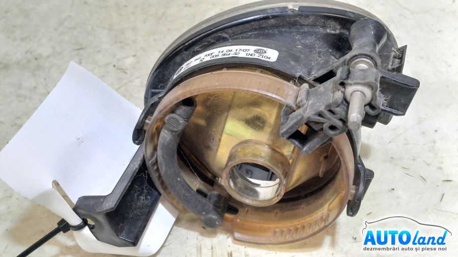 Proiector Ceata Dreapta VOLKSWAGEN Touran I (facelift 2010) 2010-2015 Cod 5K0941700F 