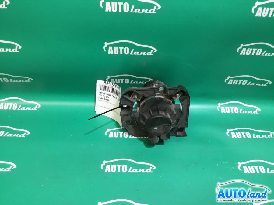 Proiector ceata Stanga FIAT 500 2007-2025 Cod 51786774 