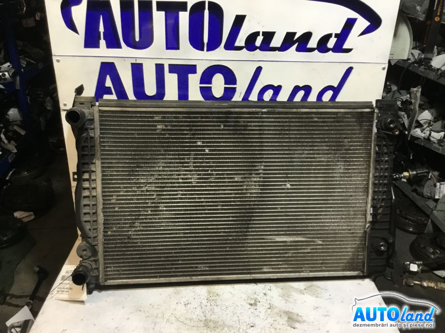Radiator Apa AUDI A4 (8E2,B6) 2000-2004