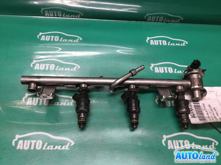Rampa Injectoare AUDI A4 (8D2,B5) 1995-2000 Cod 058133681 