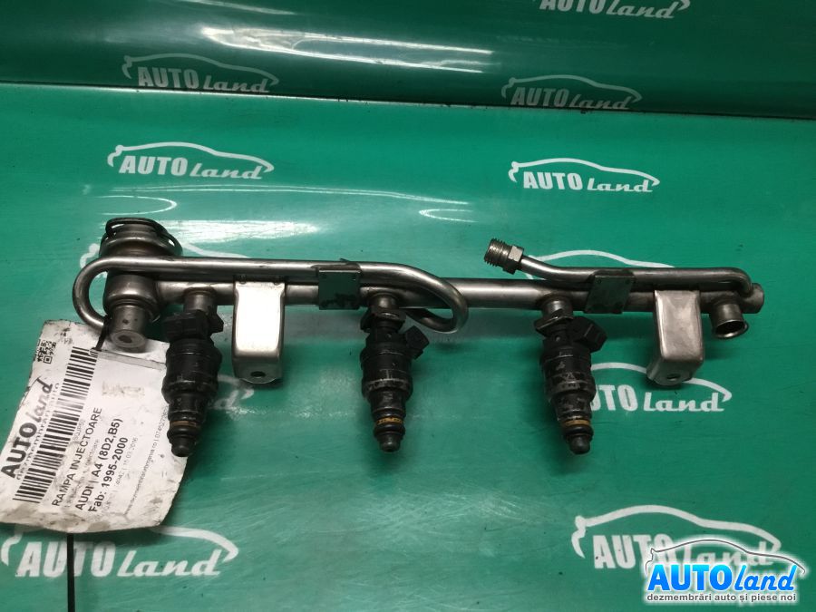 Rampa Injectoare AUDI A4 (8D2,B5) 1995-2000 Cod 058133681 