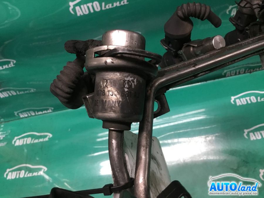 Rampa Injectoare AUDI A6 (4B,C5) 1997-2005 Cod 078132681AJ 
