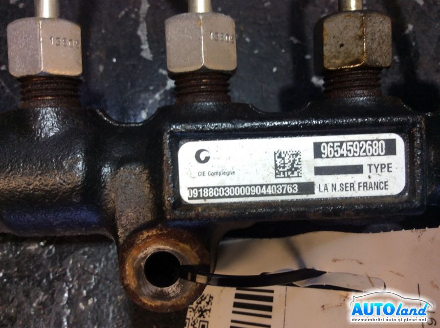Rampa Injectoare CITROEN C5 (DC_) 2001-2004 Cod 9654592680 