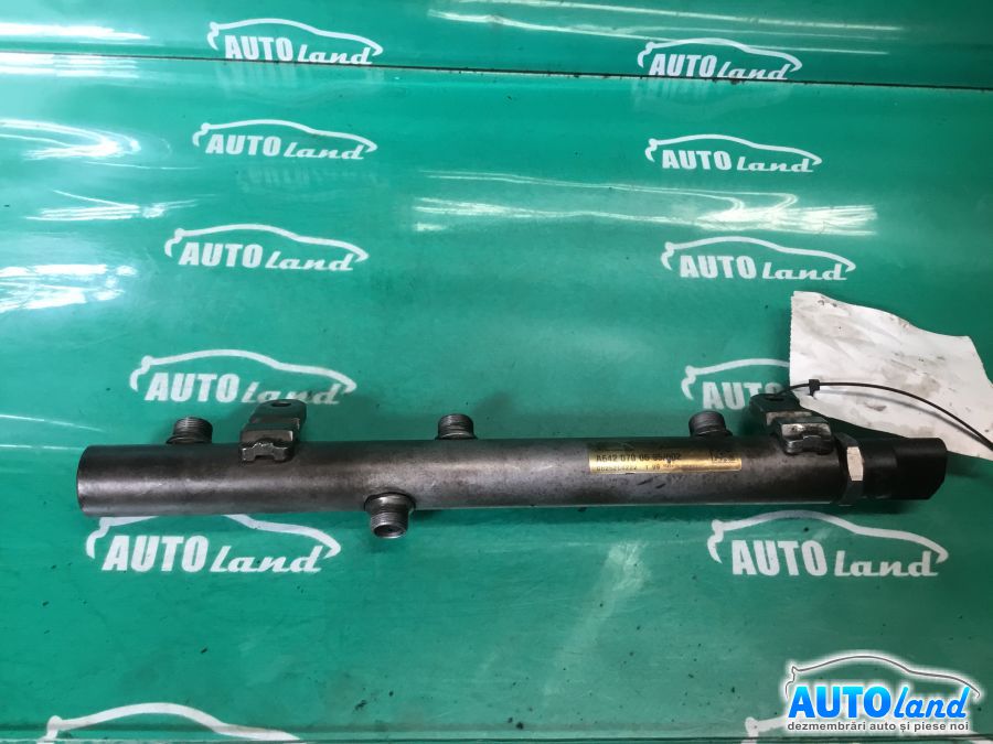 Rampa Injectoare MERCEDES-BENZ E-CLASS (W211) 2002-2008 Cod A6420700695 