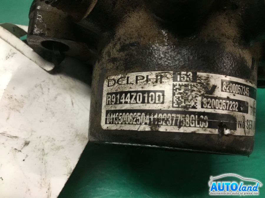 Rampa Injectoare RENAULT CLIO II 1998-2001 Cod 8200057345 