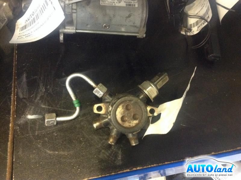 Rampa Injectoare RENAULT KANGOO (KC0/1_) 1997-2025 Cod 8200379933 