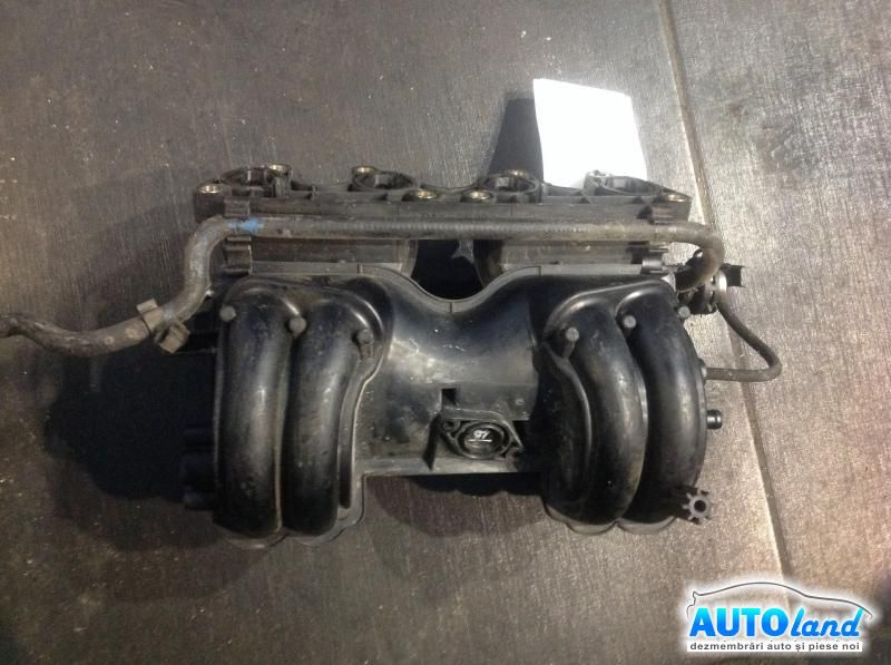 Rampa Injectoare VOLKSWAGEN POLO (6N1) 1994-1999 Cod 030133319L 