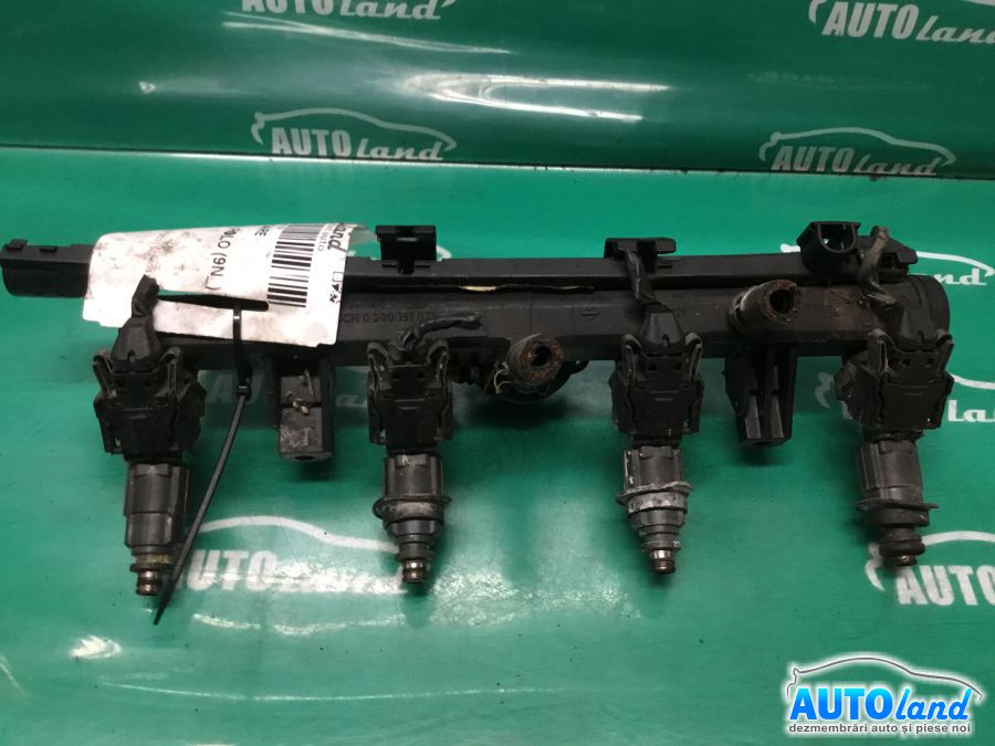 Rampa Injectoare VOLKSWAGEN POLO (9N_) 2001-2025 Cod 030133319AA 