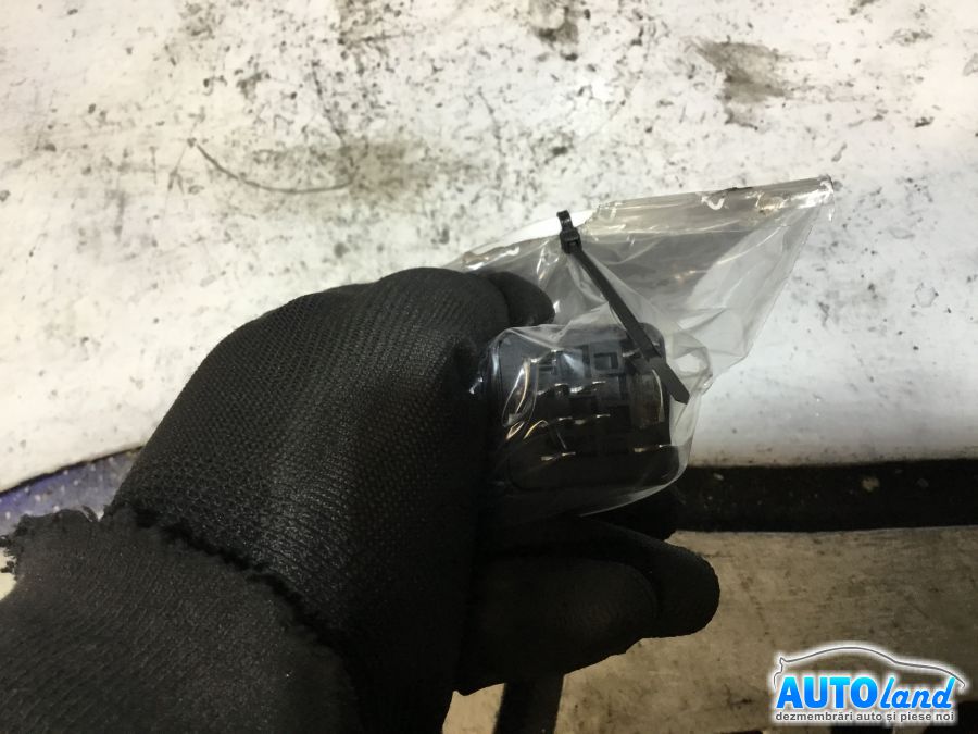 Releu Buji VOLKSWAGEN GOLF V (1K1) 2003-2025 Cod 03G907282 