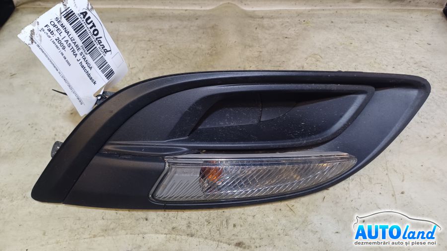 Semnalizare Stanga OPEL ASTRA J hatchback 2009-2025 Cod 13367142 