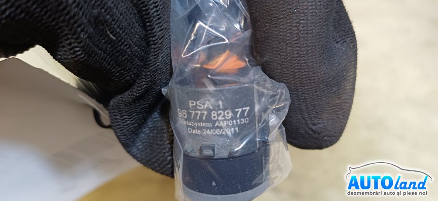 Senzor Parcare CITROEN DS3 2009-2026 Cod 9677782977 