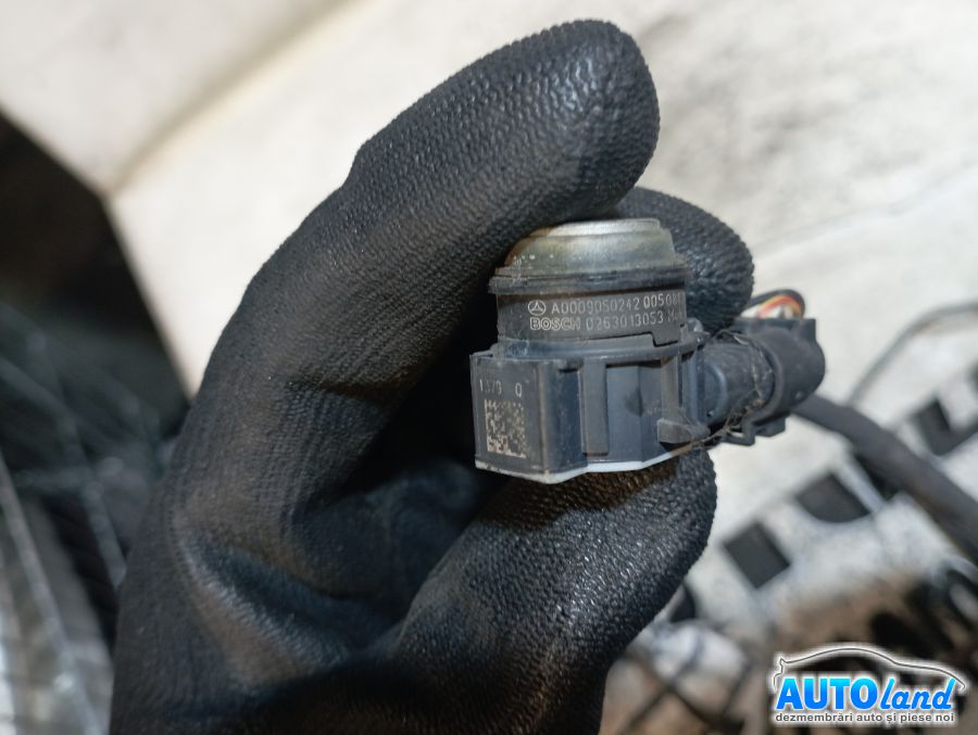 Senzor Parcare MERCEDES-BENZ A-class (W176) 2012-2015 Cod A0009050242 